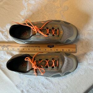 Under Armour Tan Sneakers Size 9.5 with Orange Shoelace NWOT NEVER WORN